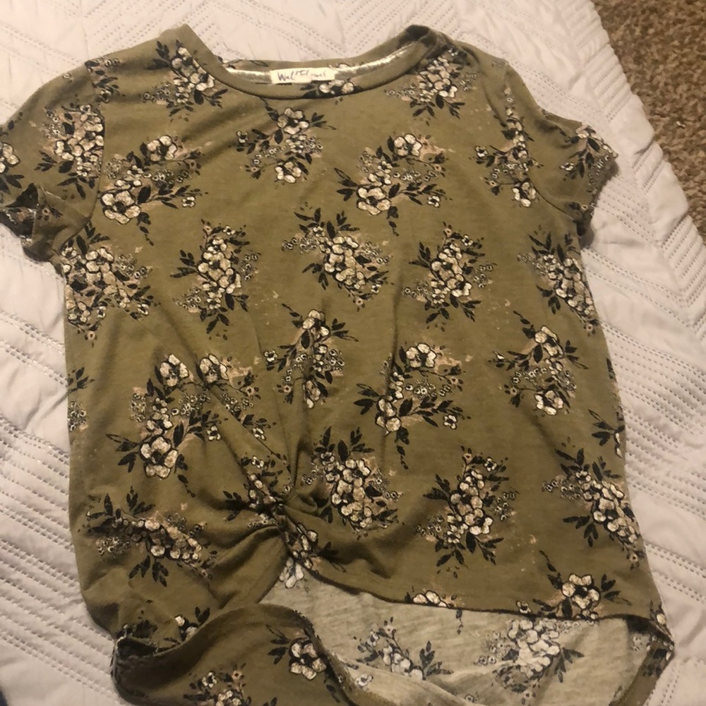 Green with flowers t-shirt